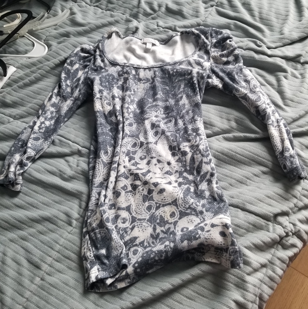Delia's top
